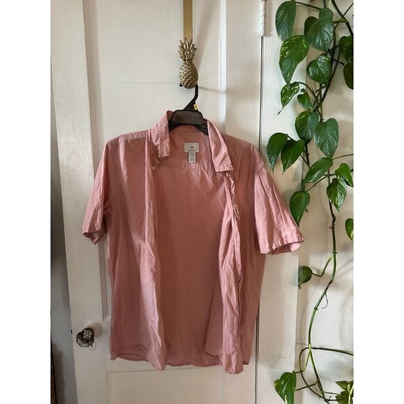 H&M men’s size medium pink button-down shirt - Picture 1 of 7